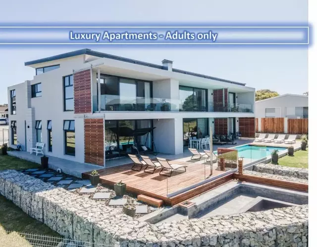 Hilltop Bayview Luxury Apartments