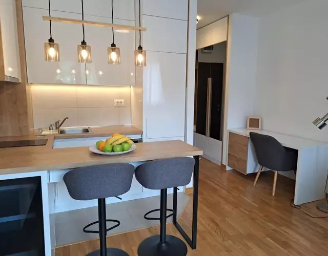 Marina City key Luxury Studio