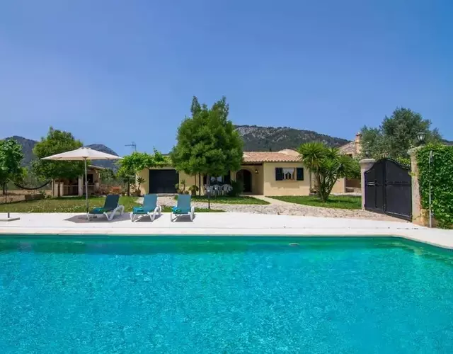 Tabou, villa con piscina en Selva