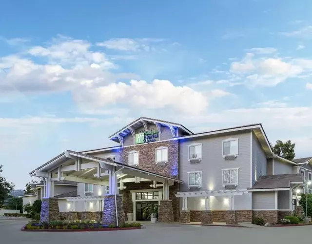 Holiday Inn Express Hotel & Suites San Dimas by IHG