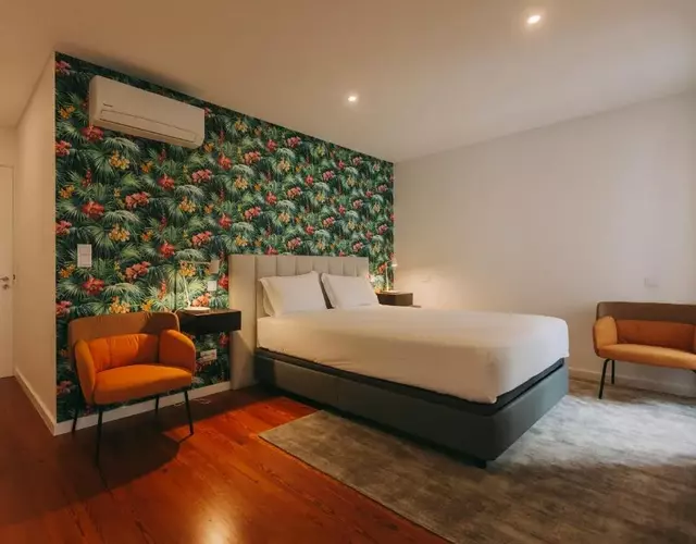 Azores Inn - Family Suites