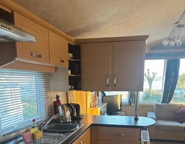 Cosy Caravan, 500 metres from beach, sea view - 57 Pine Ridge