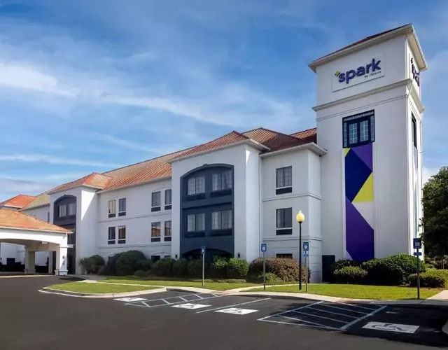 Spark by Hilton Savannah Airport