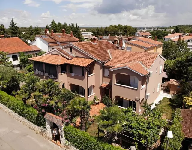 Apartments Sven-Marino