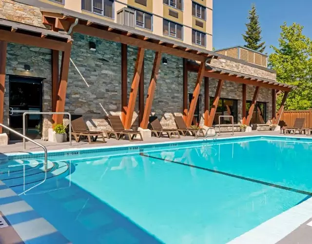 Best Western Plus Barclay Hotel