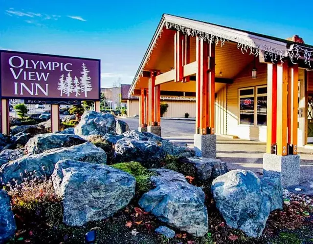 Olympic View Inn