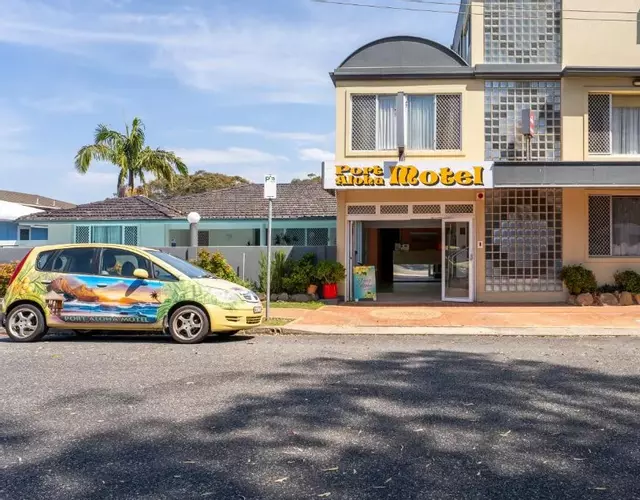 Port Aloha Motel