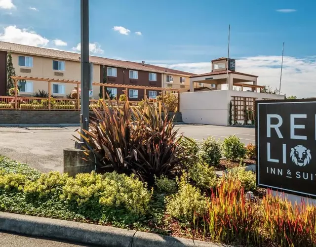 Red Lion Inn & Suites Sequim at Olympic National Park