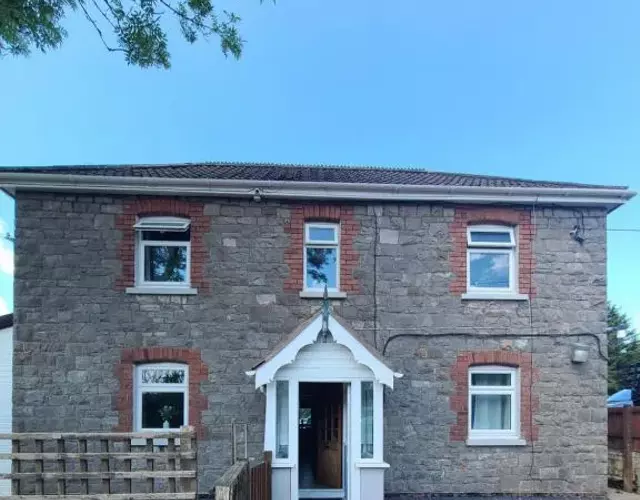 Oakwood Airport Accommodation