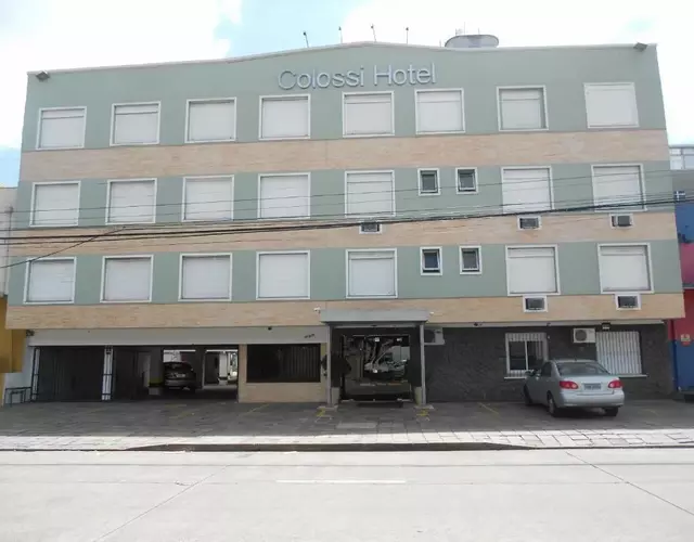 Colossi Hotel