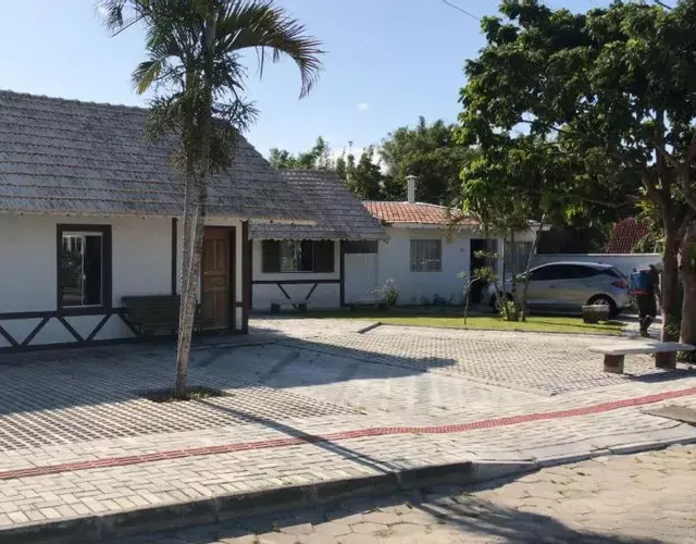 Baleia Branca Chalé