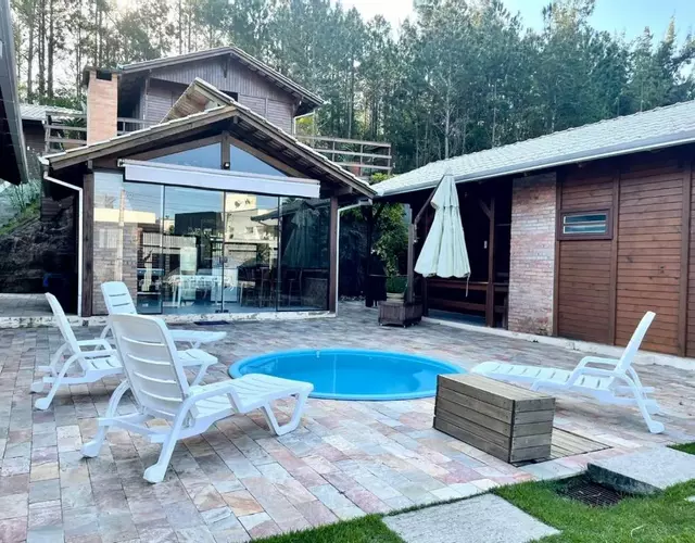 Cabana com piscina - 5 min a pé da praia - Porto Belo