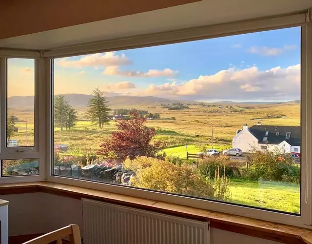 Blacksmith holiday home near Portree in central Skye