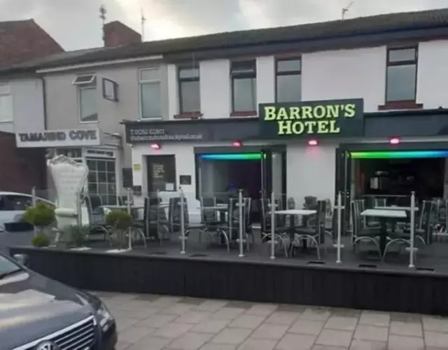 Tamarind Cove & Barrons Hotel