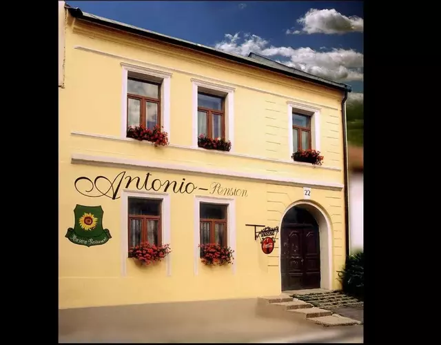 Antonio Old Town Residence