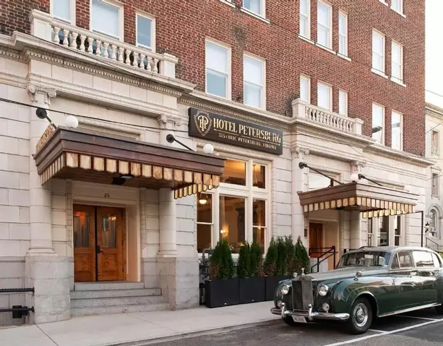 Hotel Petersburg, Tapestry Collection By Hilton