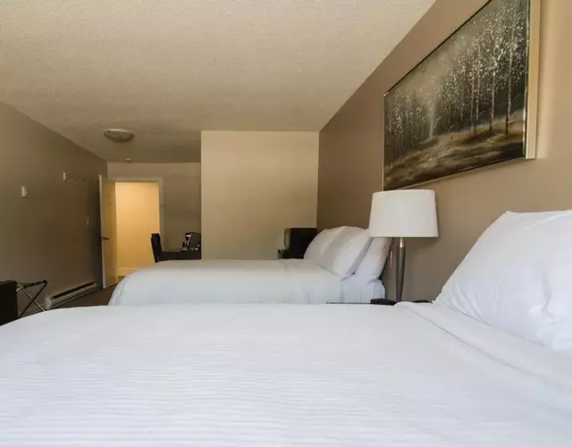 Northwood Plaza Hotel