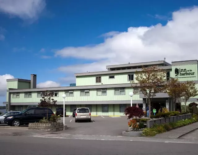 Inn on the Harbour