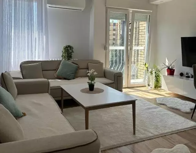 Eri Apartment