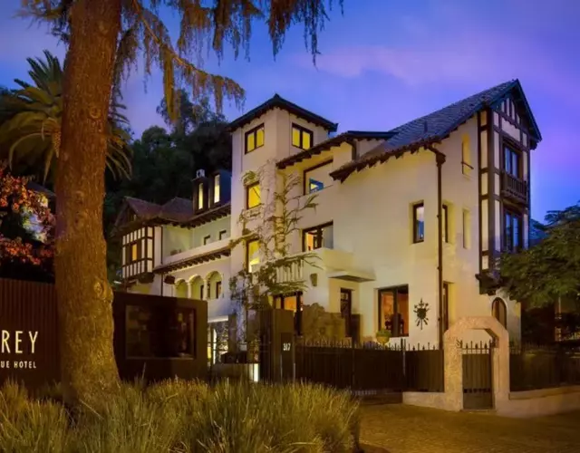 Aubrey Hotel Boutique