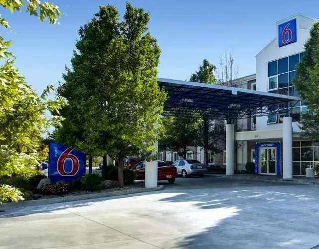 Motel 6 Lehi, UT - Thanksgiving Point