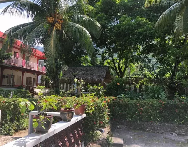 Puerto Galera Hostel