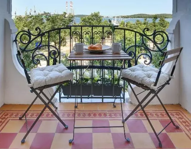 Lifestyle Apartments