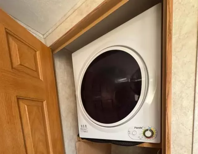 Cozy Camper RV Getaway by the Pond