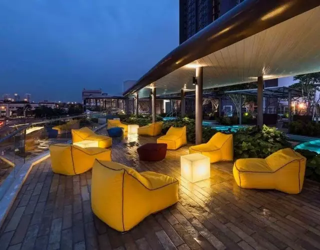 Hid SOHO at KANVAS WiFi Netflix KLIA