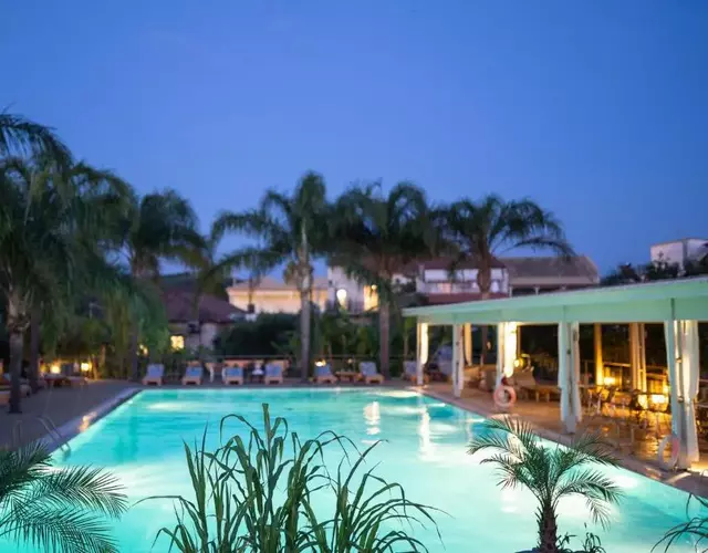 Zoe Seaside Resort