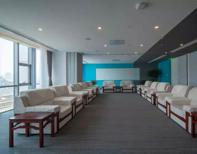 Holiday Inn Express Qingdao Innovation Park by IHG