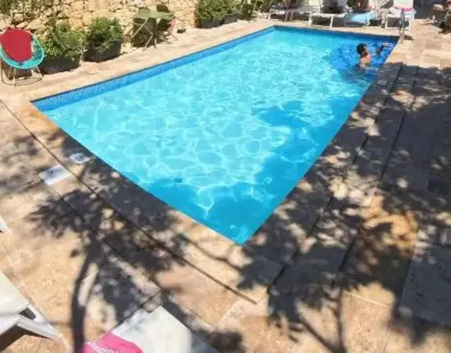 Follow the Sun Boutique Hostel - Pool, Breakfast & Sea Views