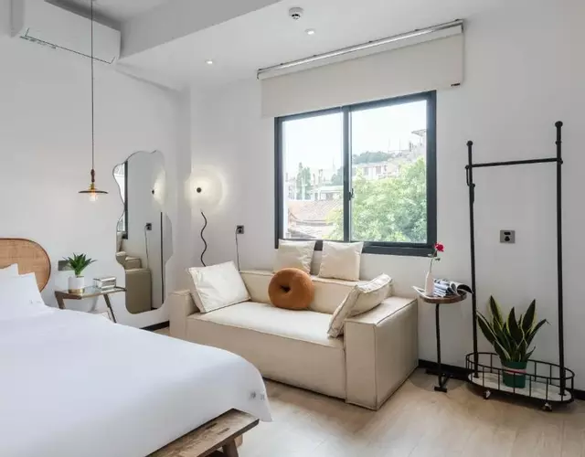 Quanzhou West Street Kaiyuan Temple Bandiao Inn