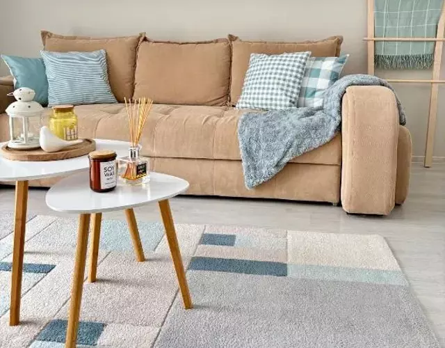 Wanderlust Home Mint, Rasnov Apt for 4, Wifi and Free Parking