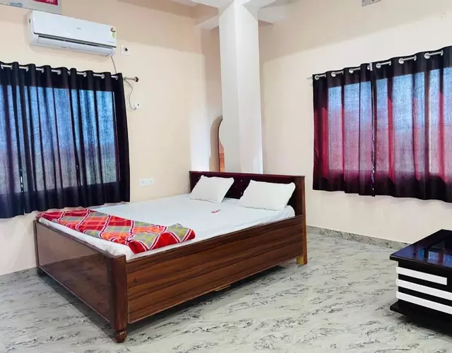 Hotel Aman Residency & Restaurant