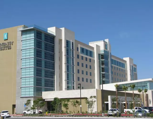 Embassy Suites Ontario - Airport
