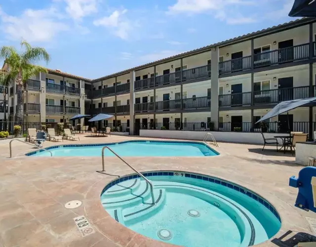 Motel 6 Ontario CA Convention Center Airport