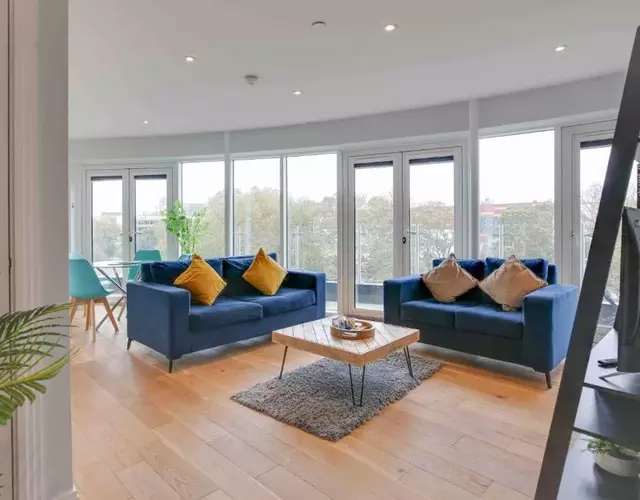 New London Life Executive Apartments