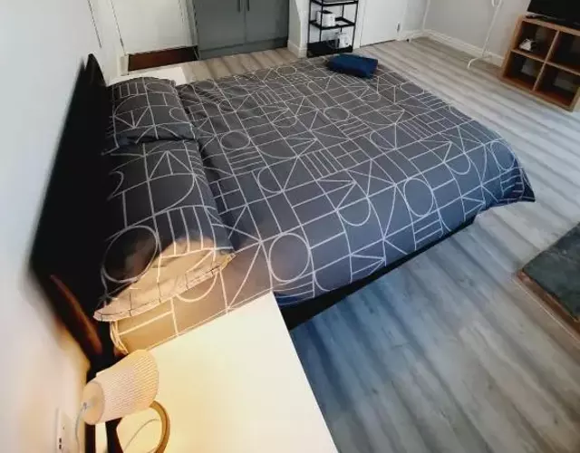 Southend on Sea - Westcliff Studios - Great Location