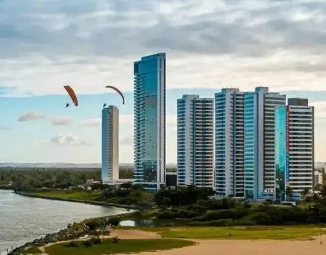 Vista para o Mar - 05 modelos de Apt - Quarto com Ar - Opção de Café da Manhã