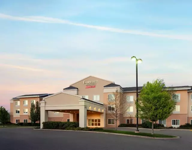 Fairfield Inn & Suites Redding