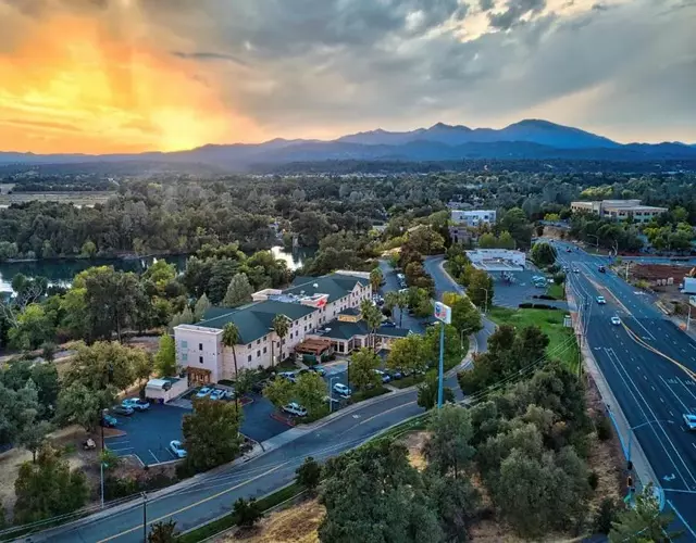 Hilton Garden Inn Redding