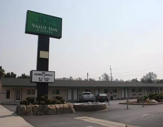Value Inn & Suites