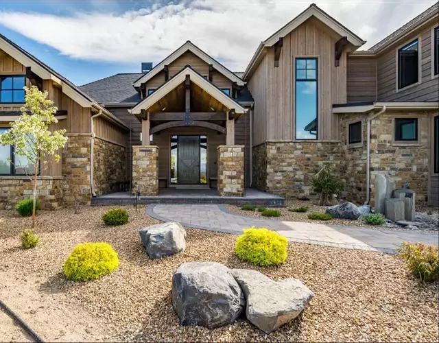 The Luxurious Ranch Life