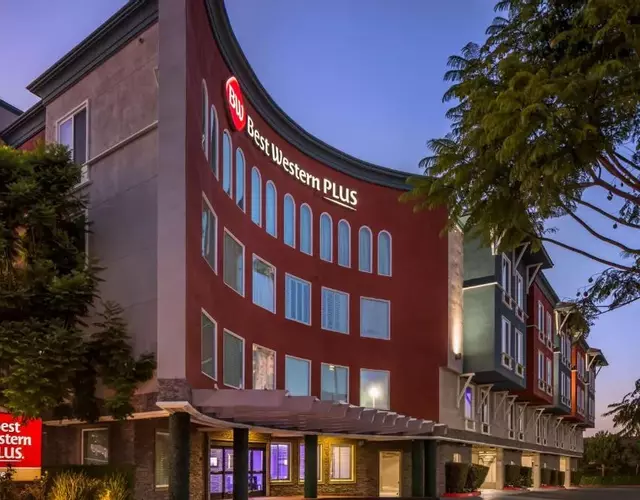 Best Western PLUS Avita Suites