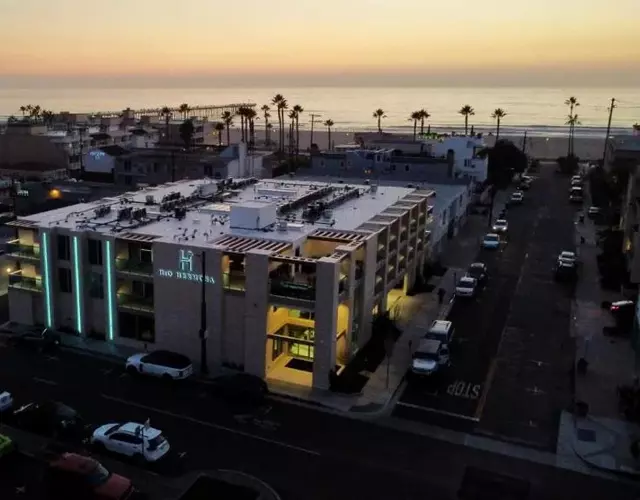 H2O Hermosa Beach Hotel