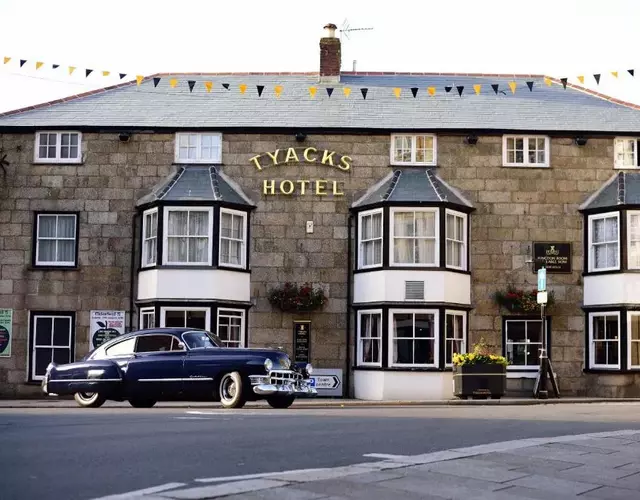 Tyacks Hotel