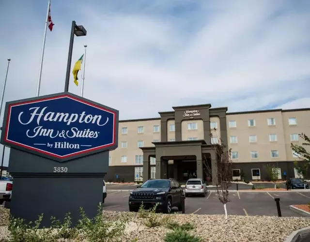 Hampton Inn & Suites East Gate Regina