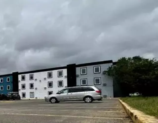 Travelodge by Wyndham Regina