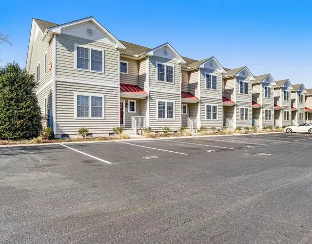 Oyster Bay Villas --- 20411 Jeb Dr Unit #37